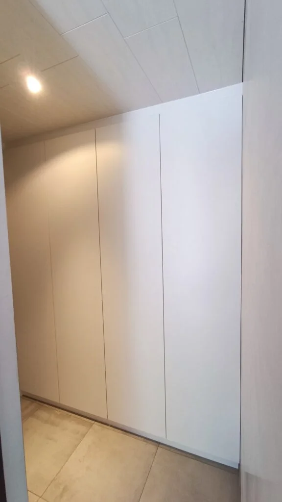 1664798240012